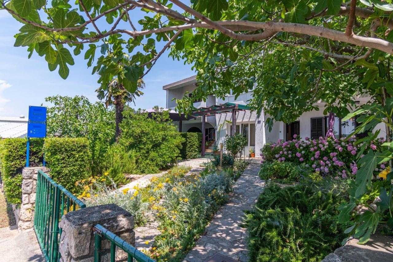 Apartments By The Sea Punat, Krk - 5351 Exterior photo